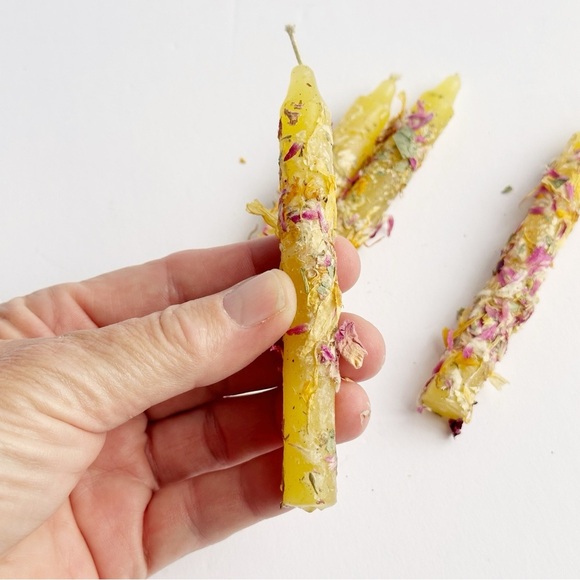 Happiness and Luck Dressed Chime Spell Candles​ - Picture 3 of 3